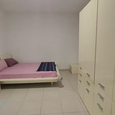 Apartment 3 Bedroom With Seaview *
