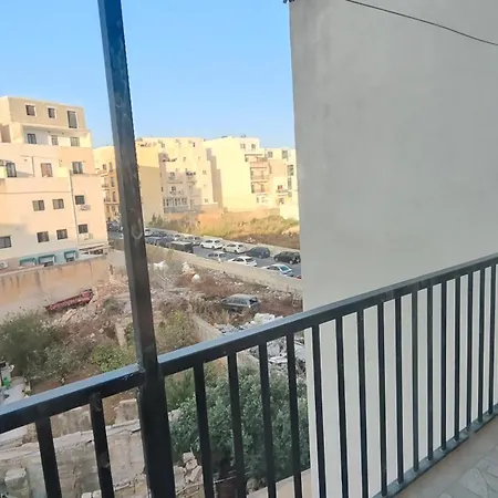 3 Bedroom With Seaview Marsaskala